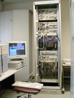 [picture of Ultra SSS-CORE system (51KB)]